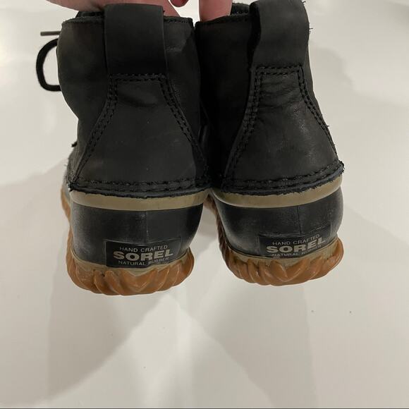 Sorel Out N About Black Leather‎ Lace Up Ankle Waterproof Duck Boots Size 7 - Picture 6 of 11